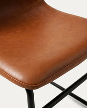 Detalle asiento cuero camel costuras silla Burgos comedor vista superior Venhoouse Chile