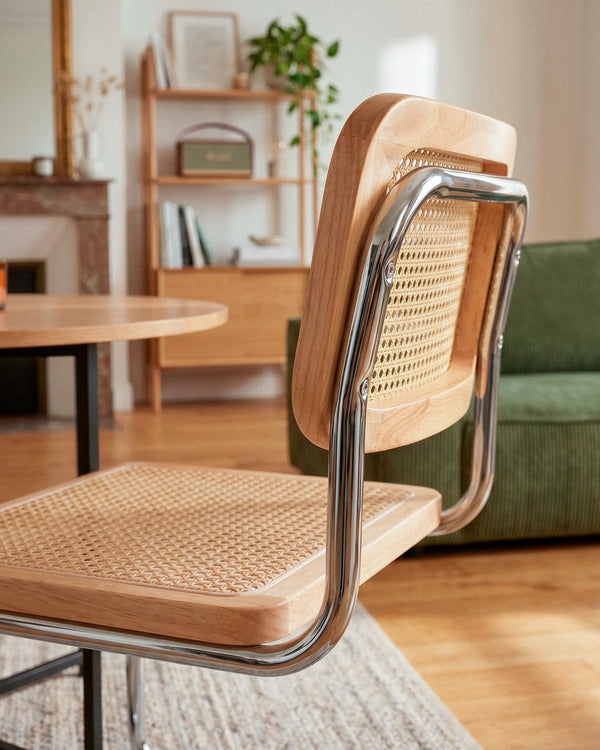 Detalle respaldo ratán natural tejido silla Breuer comedor Venhoouse Chile