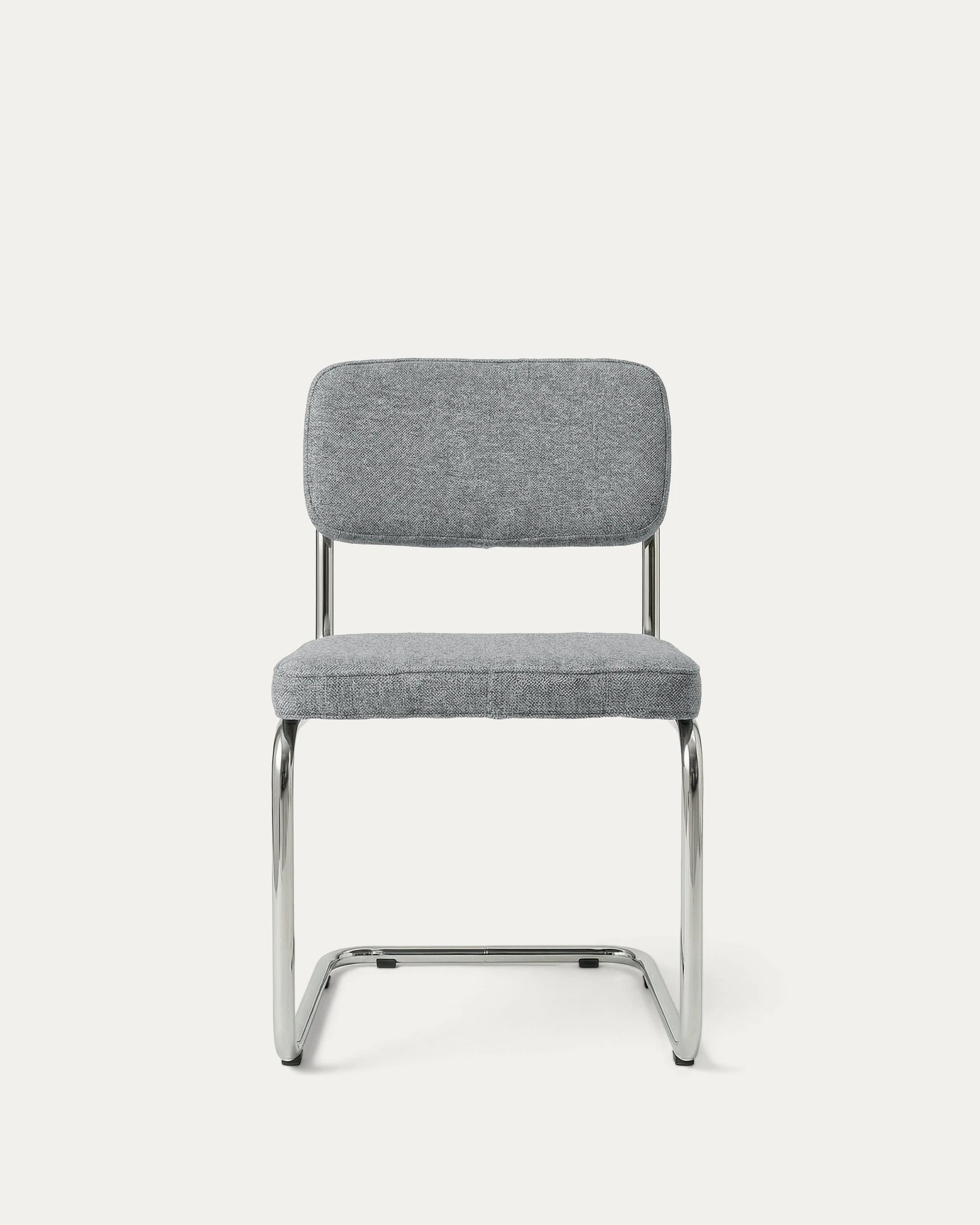 Silla Breuer tapizada acolchada comedor metal cromado negro Venhoouse Chile