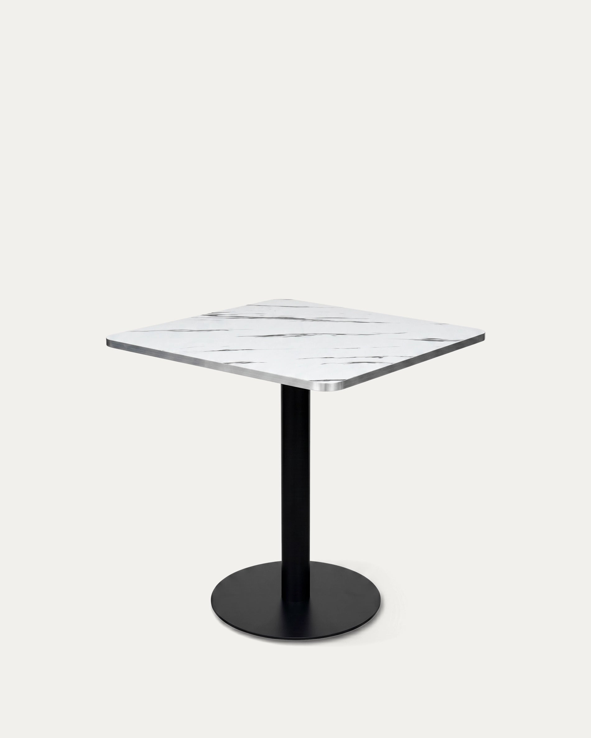 Diagonal_Mesa_Oslo_Cuadrada_Blanca_Venhoouse.webp