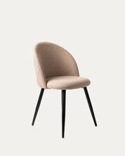 Silla Sora comedor tapizada poliéster beige taupe patas metal negro diagonal Venhoouse Chile