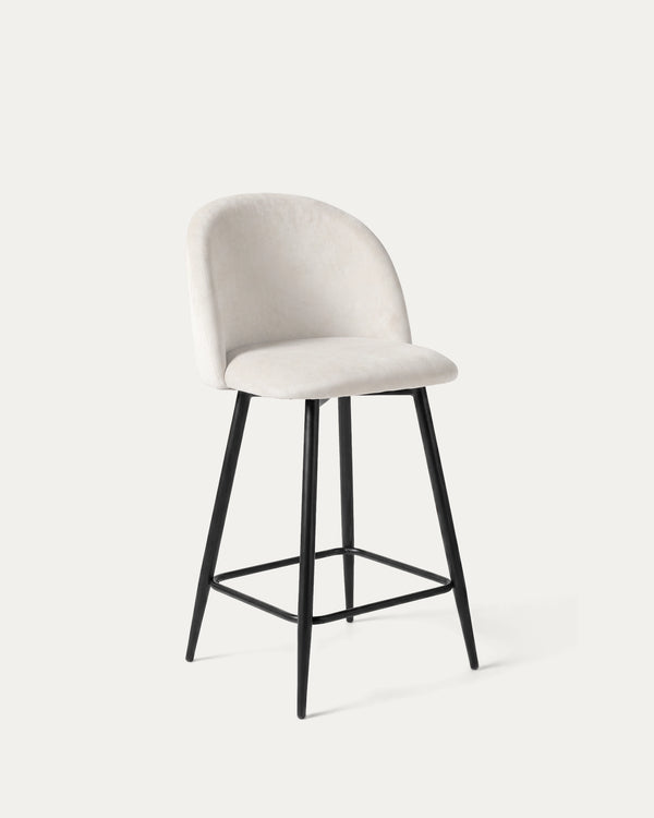 Taburete bar Sora beige tapizado felpa respaldo curvo acero negro diagonal Venhoouse Chile