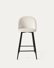 Taburete bar Sora beige felpa frontal respaldo envolvente estructura acero Venhoouse Chile