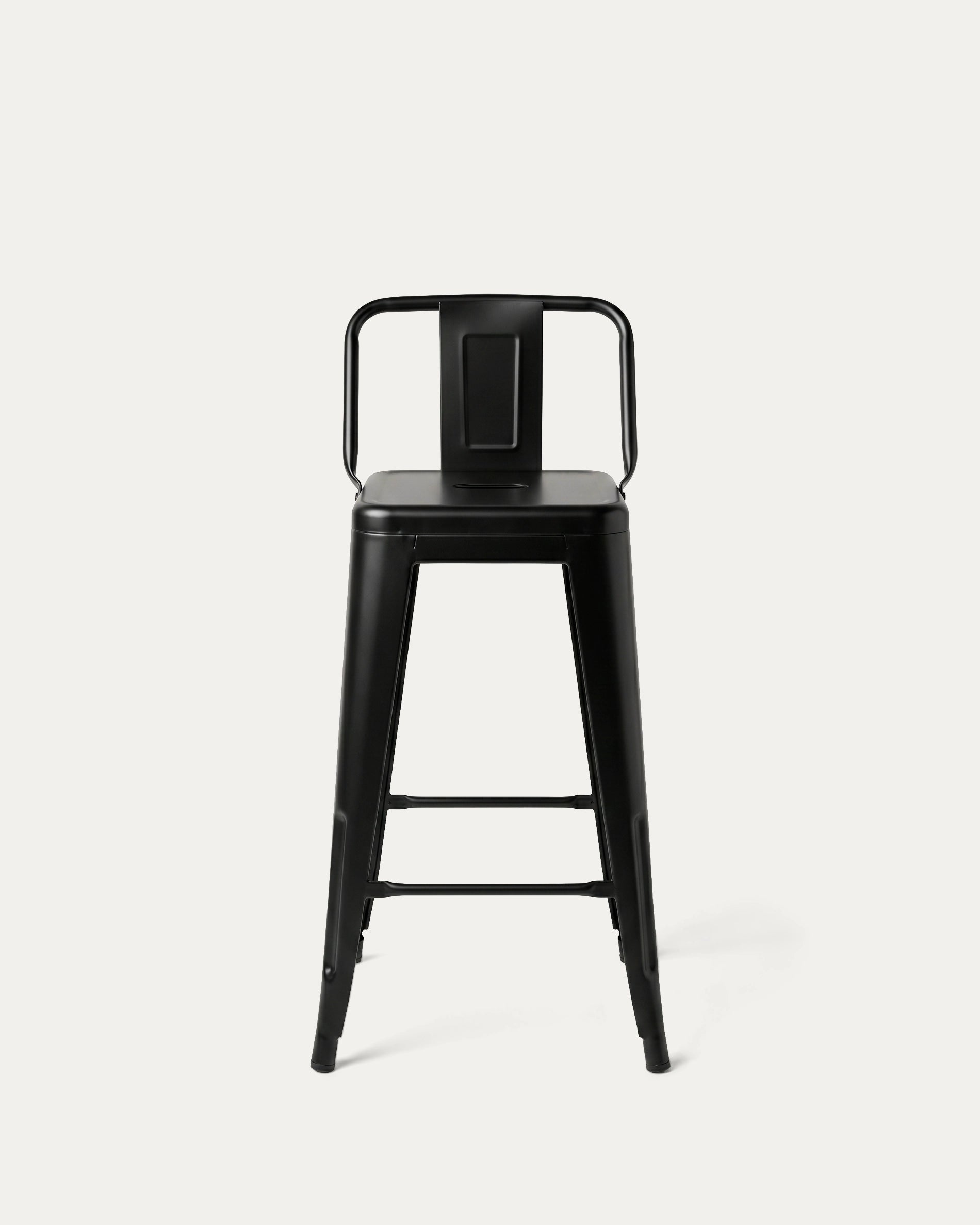 Taburete Tolix clásico negro metal galvanizado frontal bar industrial Venhoouse Chile
