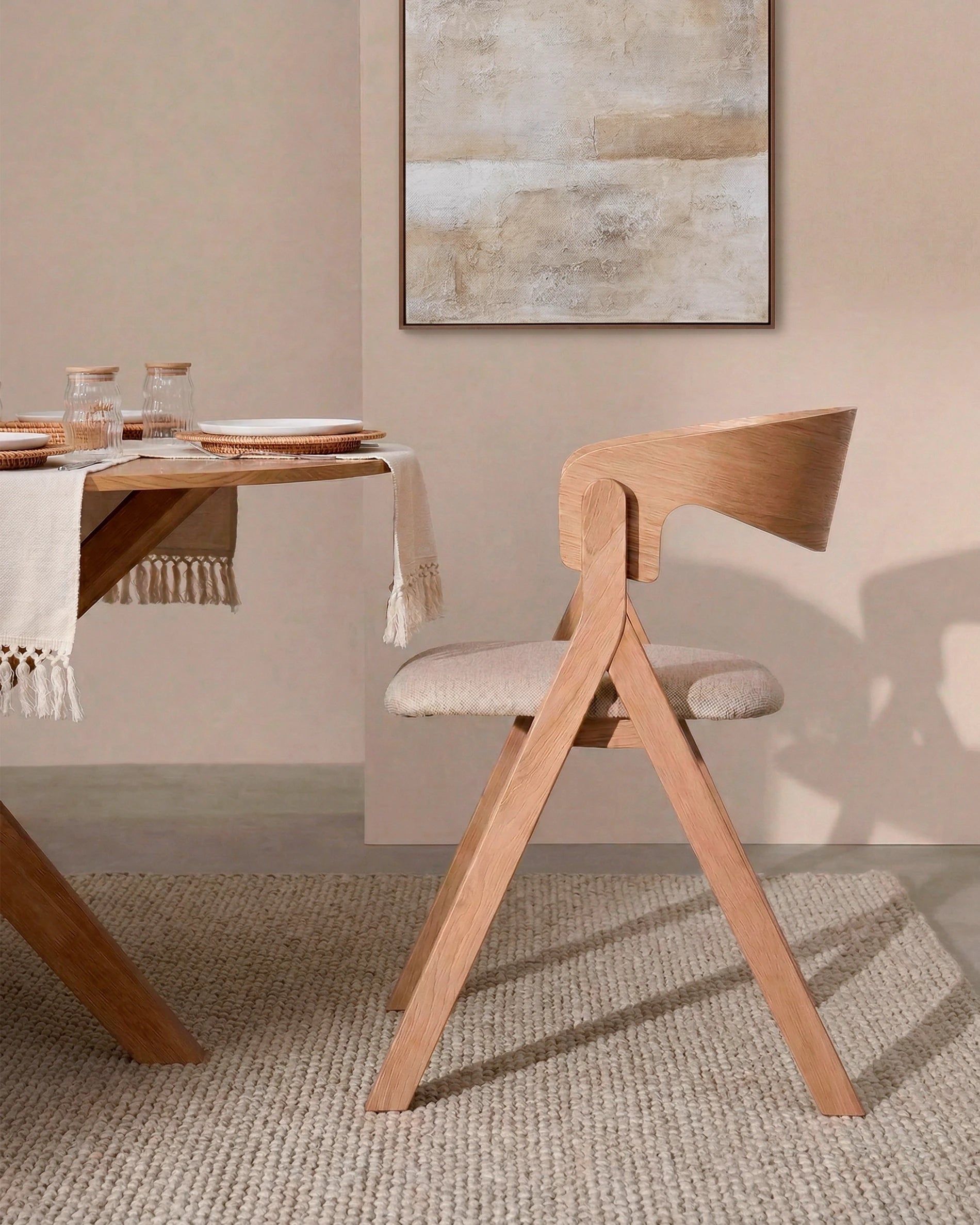 Silla Margot tapizada comedor ambiente moderno nórdico Venhoouse Chile