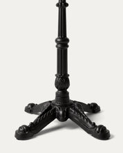 Mesa redonda pedestal hierro fundido negro patas ornamentadas Travis Venhoouse Chile