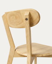 Detalle respaldo trasero madera silla Fresno comedor negra estructura Venhoouse Chile