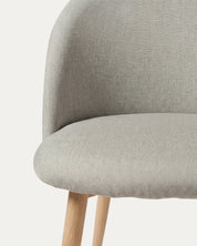 Silla Sora comedor tapizada lino greige frontal patas metal Venhoouse Chile	