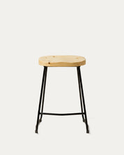 Taburete alto Nara metal madera pino vista frontal cocina americana Venhoouse Chile