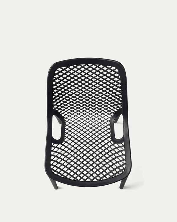 Vista superior asiento calado polipropileno silla Berlín exterior negra Venhoouse Chile