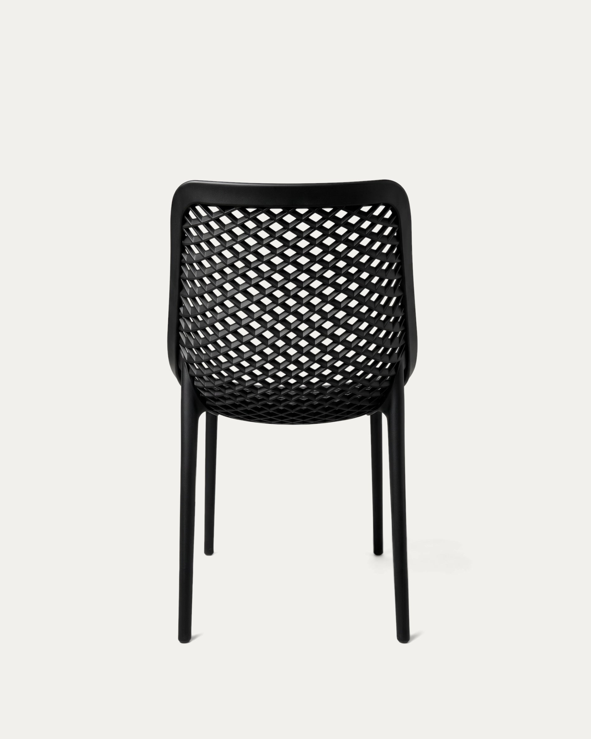 Silla Berlín exterior polipropileno negra vista trasera respaldo grid Venhoouse Chile